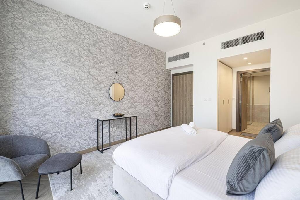 Chic 2 Bed Near Trade Centre With 5 Star Amenities Apartamento Dubai Exterior foto