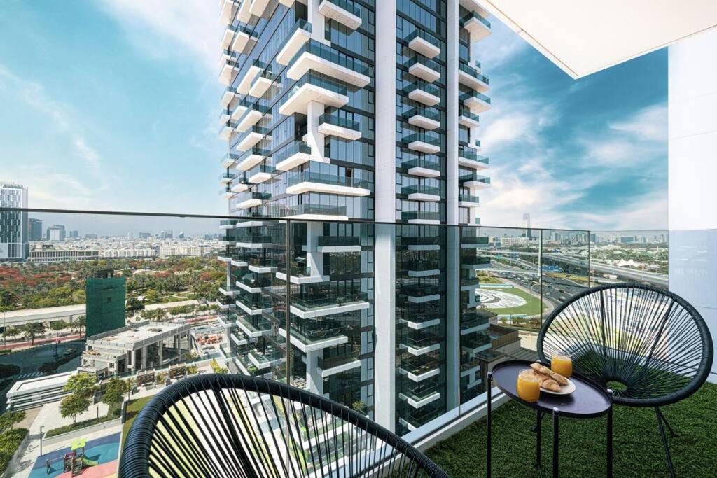 Chic 2 Bed Near Trade Centre With 5 Star Amenities Apartamento Dubai Exterior foto