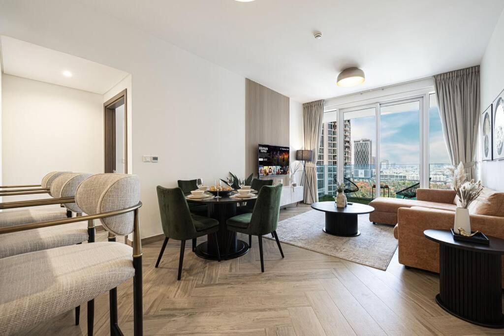 Chic 2 Bed Near Trade Centre With 5 Star Amenities Apartamento Dubai Exterior foto