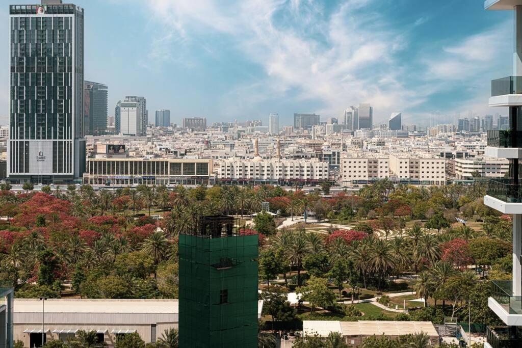 Chic 2 Bed Near Trade Centre With 5 Star Amenities Apartamento Dubai Exterior foto